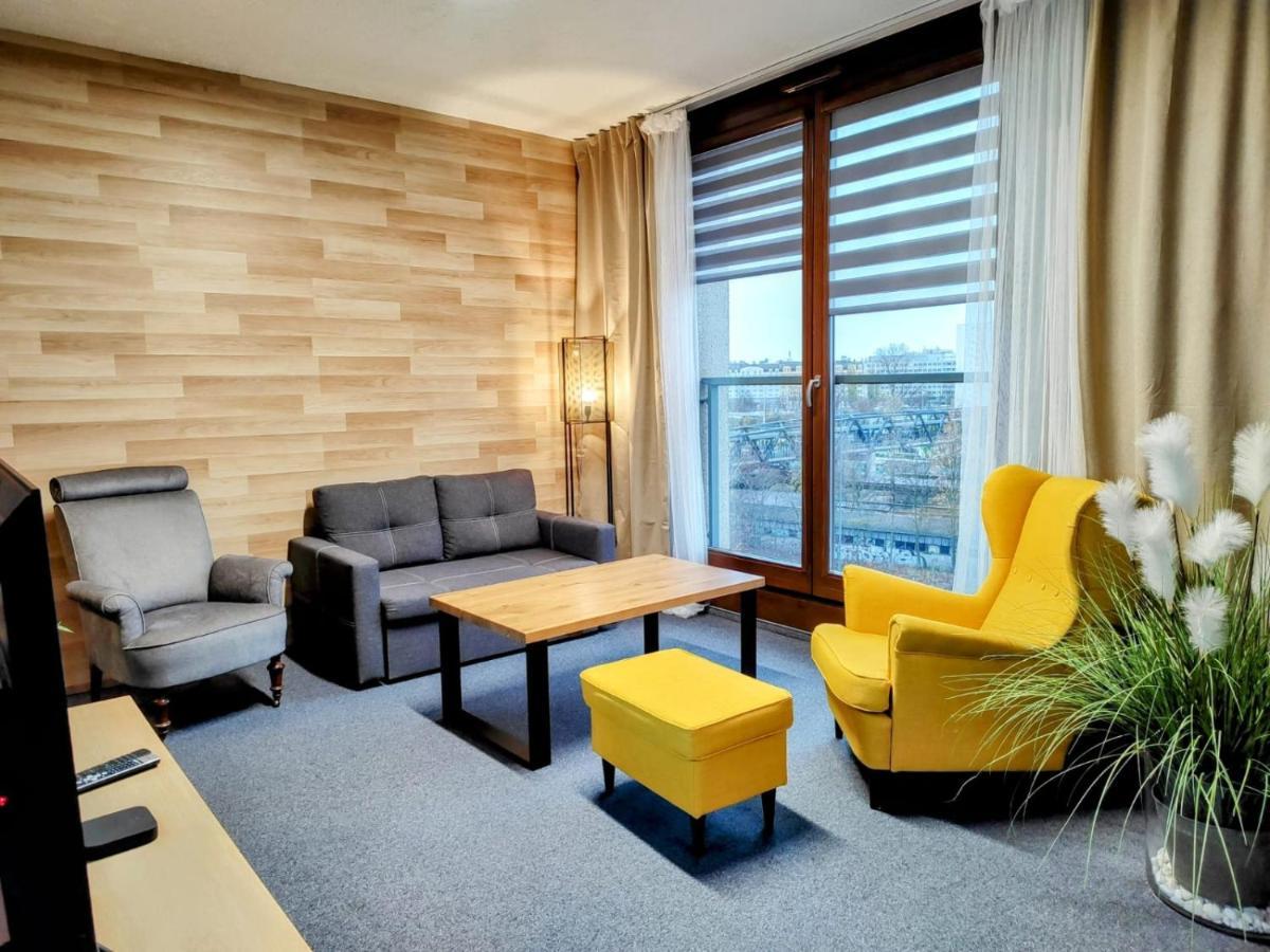 Kolejowa Komfort Z Parkingiem Varsovie Extérieur photo
